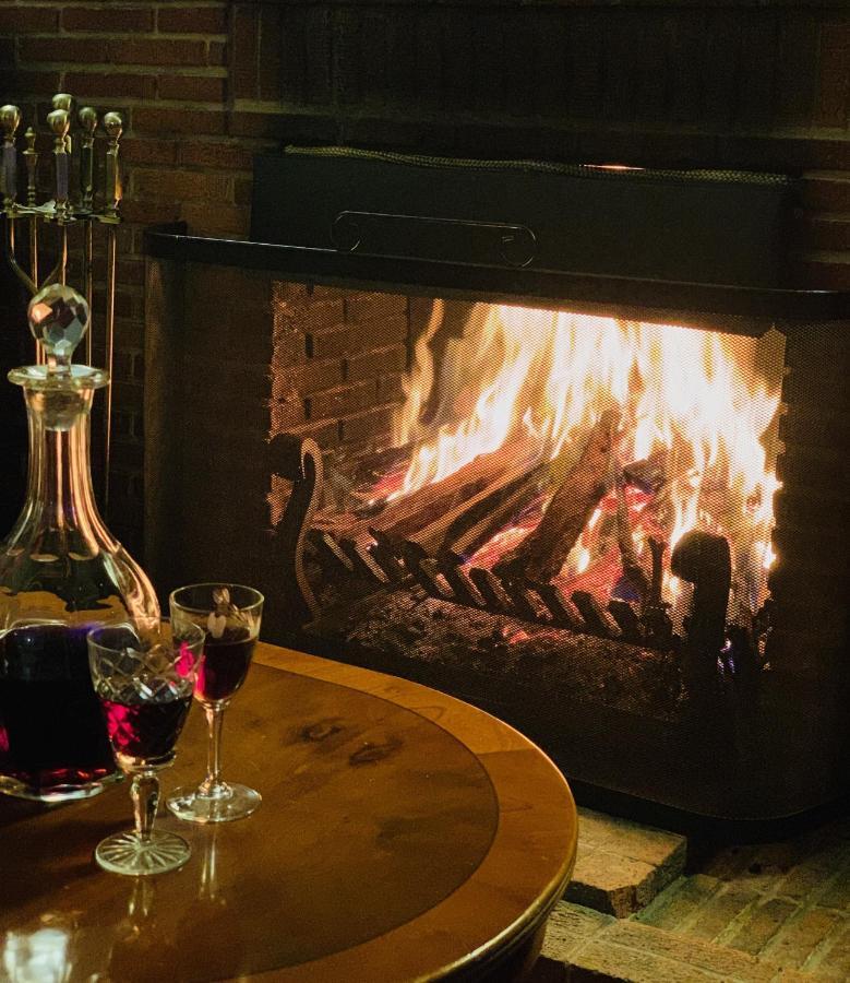 Kubba Roonga Guesthouse - Luxury Spa Retreat Blackheath Bagian luar foto