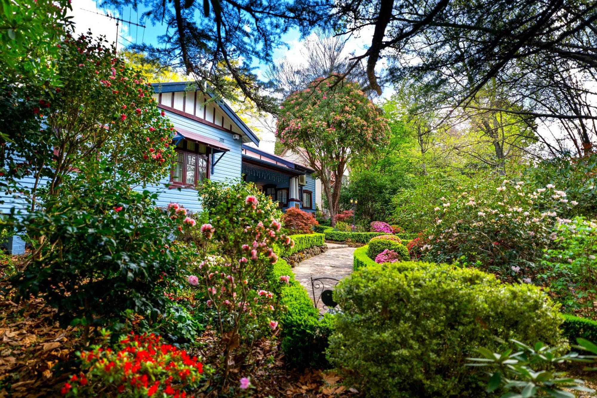Kubba Roonga Guesthouse - Luxury Spa Retreat Blackheath Bagian luar foto