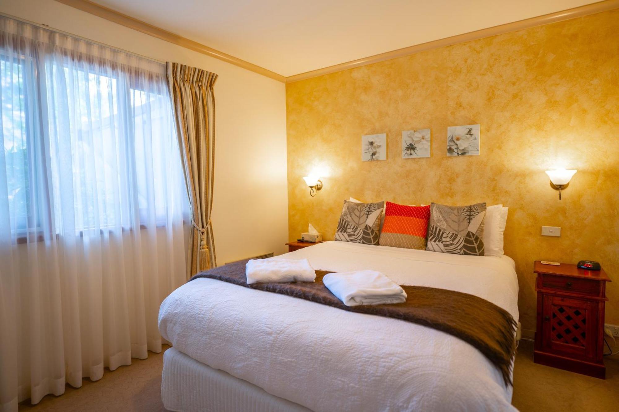 Kubba Roonga Guesthouse - Luxury Spa Retreat Blackheath Bagian luar foto