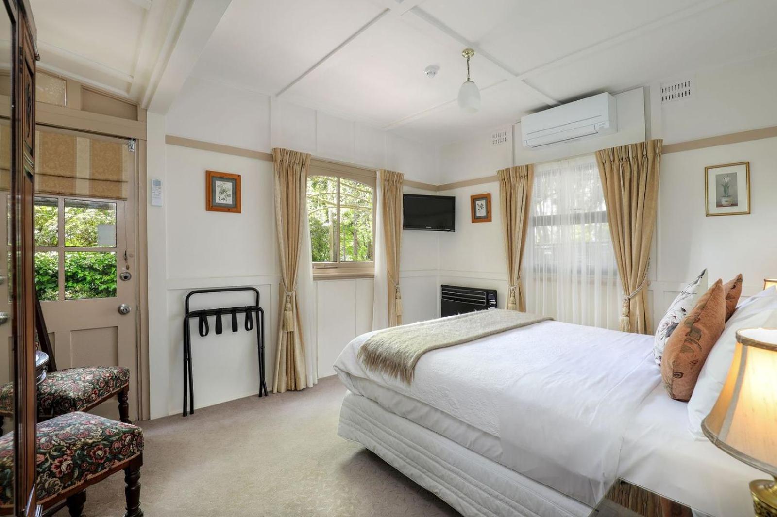 Kubba Roonga Guesthouse - Luxury Spa Retreat Blackheath Bagian luar foto