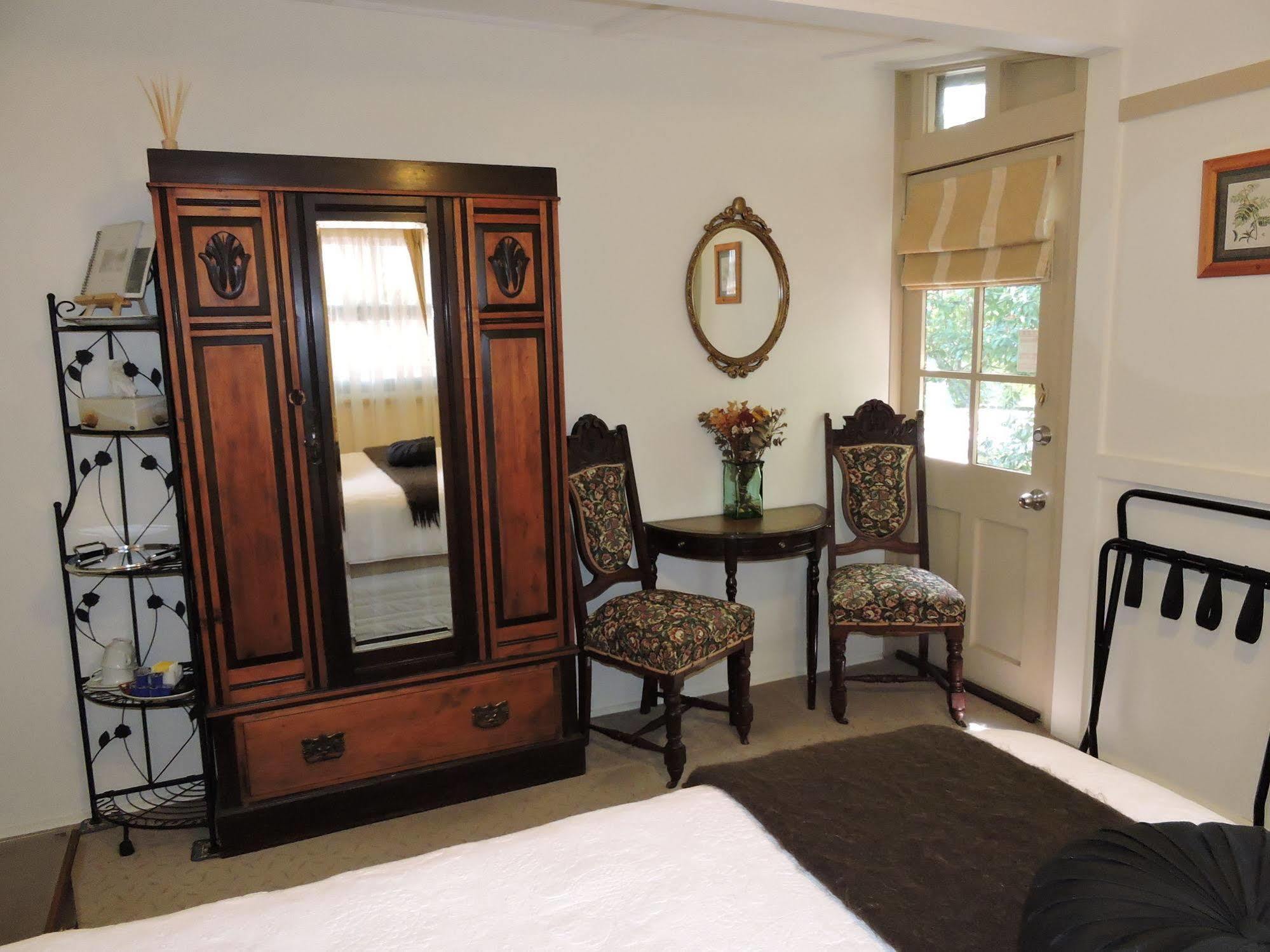 Kubba Roonga Guesthouse - Luxury Spa Retreat Blackheath Bagian luar foto